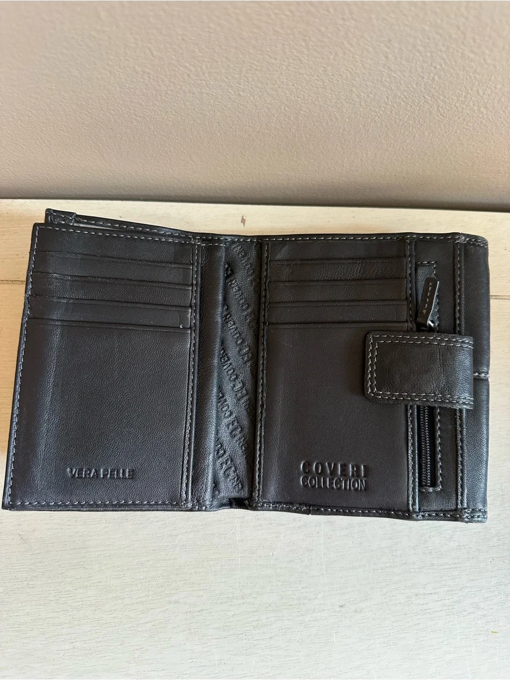 Black Leather Men's Wallet